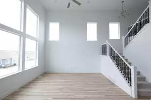 1529 W Russo Dr, Saratoga Springs, UT 84045 - Photo 8