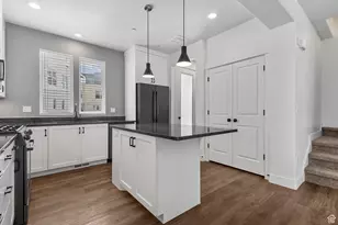 11211 S Clear Blue Dr, South Jordan, UT 84009 - Photo 14