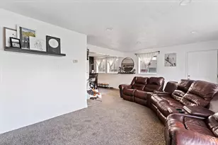 235 W 4600 S, Washington Terrace, UT 84405 - Photo 6