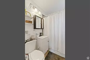 235 W 4600 S, Washington Terrace, UT 84405 - Photo 14