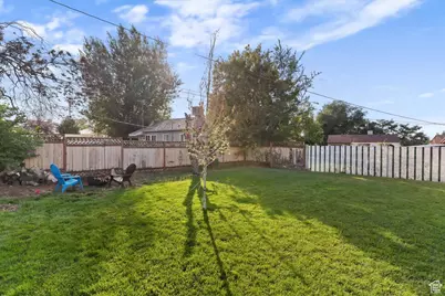 235 W 4600 S, Washington Terrace, UT 84405 - Photo 30