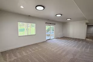 152 W 4050 N, Pleasant View, UT 84414 - Photo 20