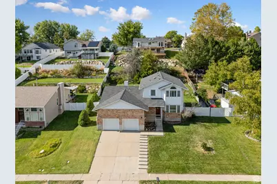 2255 E 3225 N, Layton, UT 84040 - Photo 2