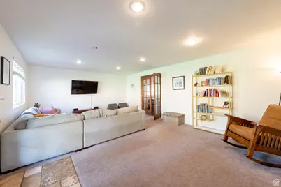 2119 S King St E, Salt Lake City, UT 84109 - Photo 18