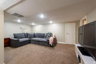 2119 S King St E, Salt Lake City, UT 84109 - Photo 24