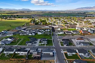 791 W 20 N, Hyrum, UT 84319 - Photo 10