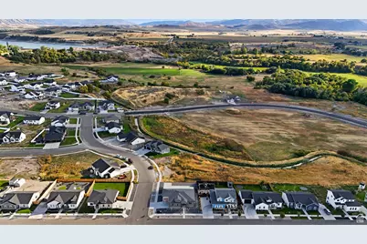 791 W 20 N, Hyrum, UT 84319 - Photo 6