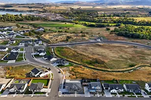 791 W 20 N, Hyrum, UT 84319 - Photo 6