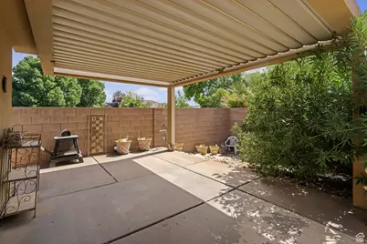 608 E 1010 Cir S, Saint George, UT 84790 - Photo 6