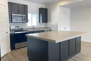 4576 W Pleasant Ct, West Valley, UT 84120 - Photo 14