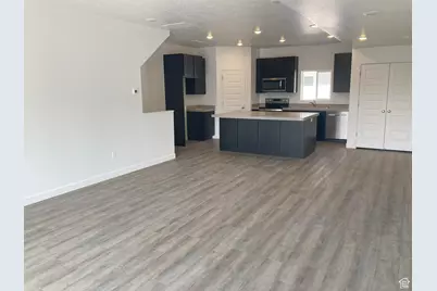 4576 W Pleasant Ct, West Valley, UT 84120 - Photo 18