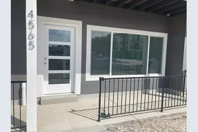 4576 W Pleasant Ct, West Valley, UT 84120 - Photo 4