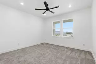 120 N 900 E, Hyde Park, UT 84318 - Photo 16