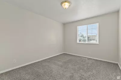 43 E 1825 N, Centerville, UT 84014 - Photo 16