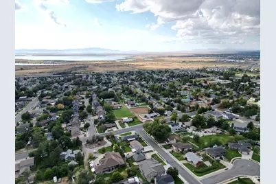 43 E 1825 N, Centerville, UT 84014 - Photo 38