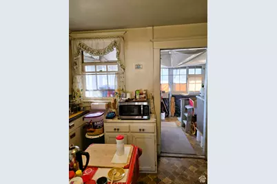 328 S Carbon Ave, Price, UT 84501 - Photo 12