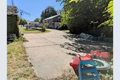 135 E 500 S, Payson, UT 84651 - Photo 10