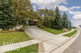 3532 N Layton Ridge Dr, Layton, UT 84040 - Photo 2