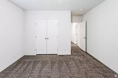 1500 N Angel St E #12, Layton, UT 84041 - Photo 16