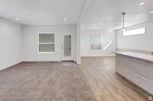 1500 N Angel St E, Layton, UT 84041 - Photo 12