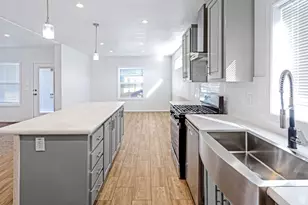 1500 N Angel St E, Layton, UT 84041 - Photo 8