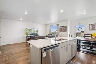 8604 W Beckville Dr, Magna, UT 84044 - Photo 10