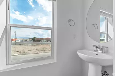 556 N Buffalo Grass Ln, Lindon, UT 84042 - Photo 6