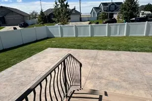 1844 S 2065 W, Woods Cross, UT 84087 - Photo 18