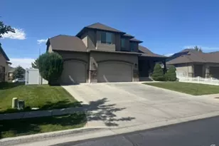 1844 S 2065 W, Woods Cross, UT 84087 - Photo 4