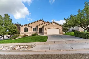 140 W Hill Haven Dr, Perry, UT 84302 - Photo 28
