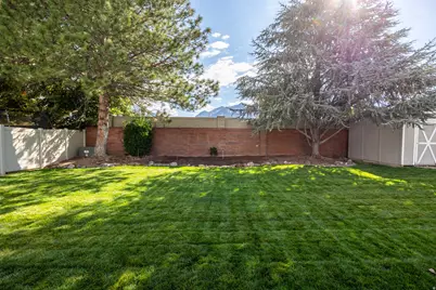 10557 S Primrose Dr, Sandy, UT 84094 - Photo 44