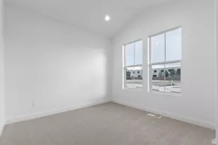 1362 W Valley Dr, Lindon, UT 84042 - Photo 6