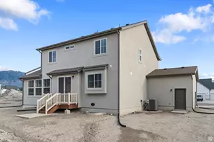 1362 W Valley Dr, Lindon, UT 84042 - Photo 4