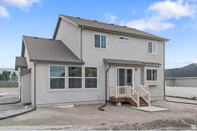 1362 W Valley Dr, Lindon, UT 84042 - Photo 2