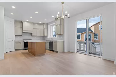 1362 W Valley Dr, Lindon, UT 84042 - Photo 10