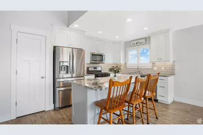 537 E Fiona Cir, Grantsville, UT 84029 - Photo 10