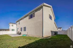 1651 W White Pine Dr, Syracuse, UT 84075 - Photo 40