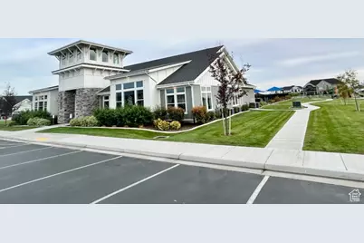 1651 W White Pine Dr, Syracuse, UT 84075 - Photo 44