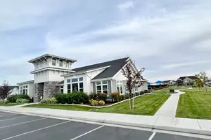 1651 W White Pine Dr, Syracuse, UT 84075 - Photo 44