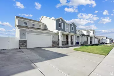 1651 W White Pine Dr, Syracuse, UT 84075 - Photo 10