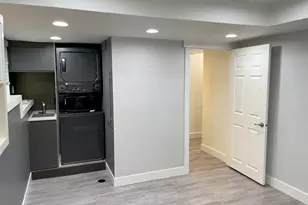 1100 E Webster Dr, Sandy, UT 84094 - Photo 22