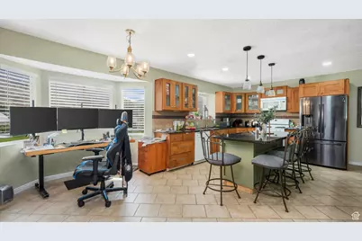 980 W 1800 N, Pleasant Grove, UT 84062 - Photo 8