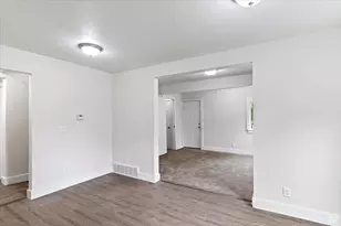 387 E 14th St S, Ogden, UT 84404 - Photo 8