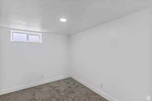 387 E 14th St S, Ogden, UT 84404 - Photo 30