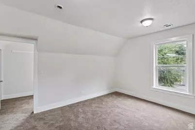 387 E 14th St S, Ogden, UT 84404 - Photo 16