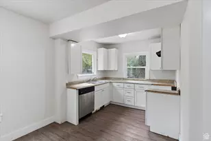 387 E 14th St S, Ogden, UT 84404 - Photo 10