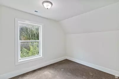 387 E 14th St S, Ogden, UT 84404 - Photo 20