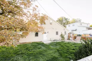 8544 S 300 E, Sandy, UT 84070 - Photo 12