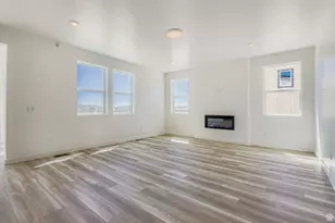 166 E Clear Granite Way, Eagle Mountain, UT 84005 - Photo 8