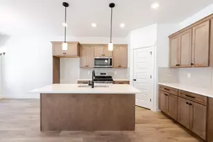 4809 S Olive Ave, Mapleton, UT 84664 - Photo 4